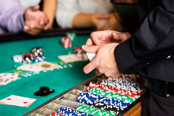 Exploring Mobile-Friendly Features of Singapore online casino