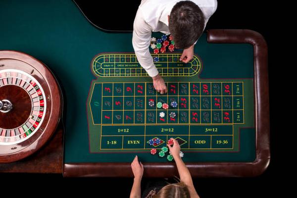 Exploring Live Dealer Options on online casino Singapore